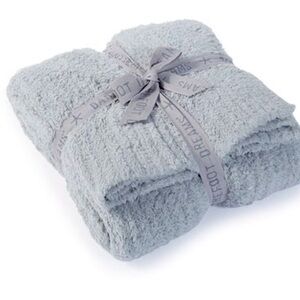 Barefoot Dreams NWT ribbed throw blanket Color- Ocean